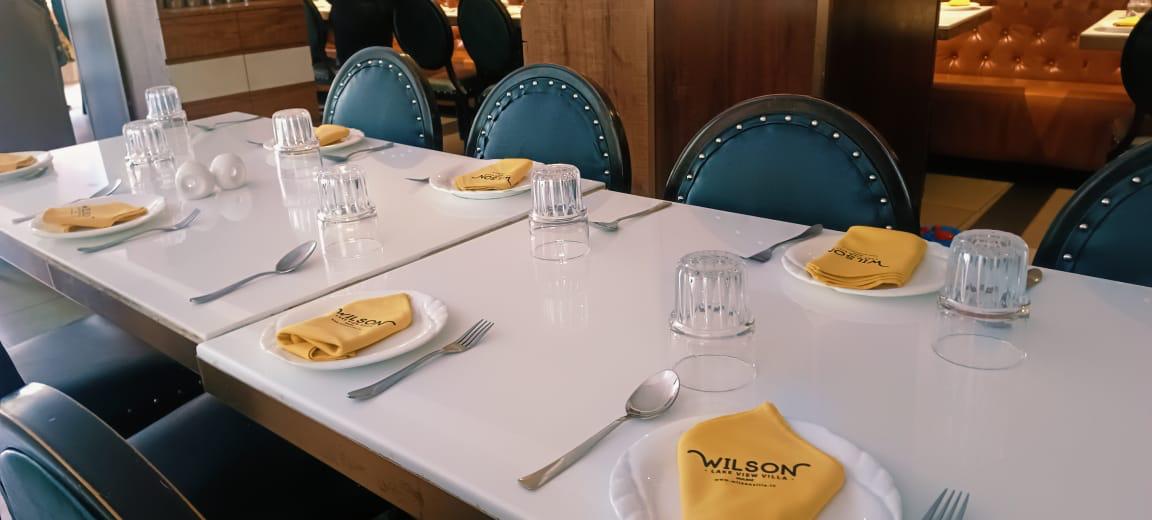 Wilson Lake View Villa banquette dining setup